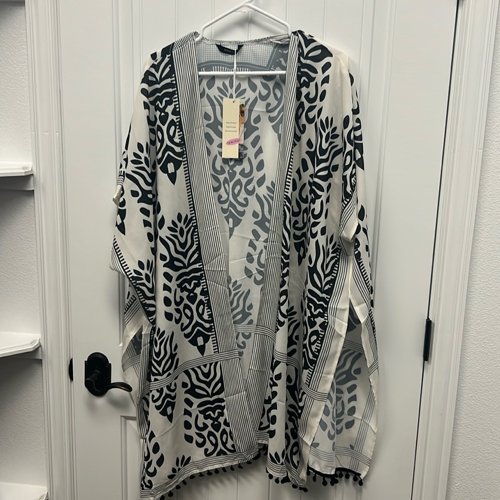 Dokotoo Boho Long Kimono Cover-Up, NWT, One Size